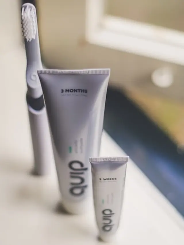 Produk Perawatan Gigi dengan Pemutih