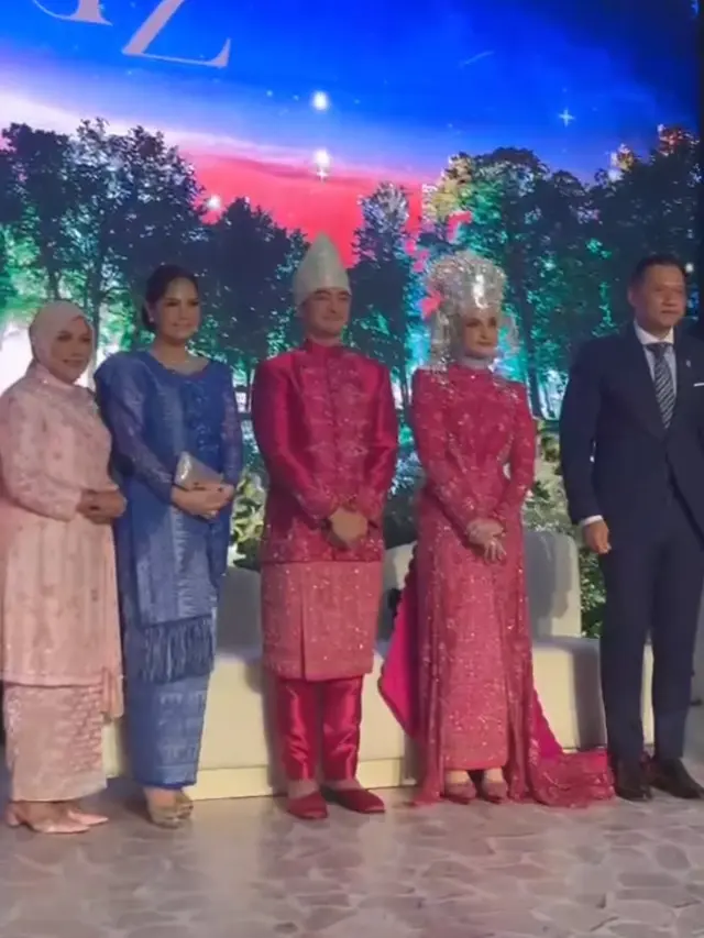 Tampilan Tamu Pernikahan Putri Zulhas dan Zumi Zola.