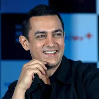 Kejadian yang harus berakhir malang tersebut terjadi di daerah Panchgani pada Sabtu (21/11/2015) silam, salah satu kendaraan konvoi tim Aamir khan mengalami tabrakan dengan seorang pria. (Bintang/EPA)