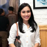 Ayu Ting Ting (Deki Prayoga/Bintang.com)