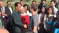 Jokowi disambung hangat oleh pendiri dan CEO Facebook Mark Zuckerberg di kantor pusat Facebook di Menlo Park, California (Istimewa).