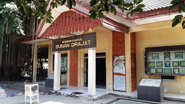 Nama Asli Sunan Drajat Adalah Raden Qosim, Lengkap dengan Kisahnya