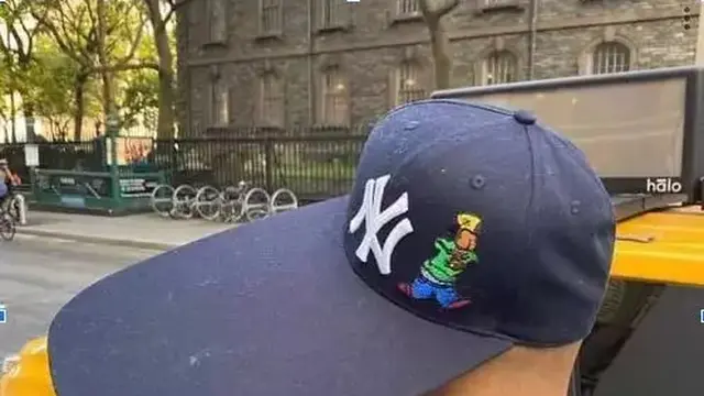 6 Potret Topi Ukuran Jumbo Ini Kocak, Bisa Melindungi Tubuh dari Panas