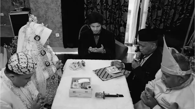 Potret Atta Halilintar jadi Pernikahan Timnya (credit: https://www.instagram.com/attahalilintar/).