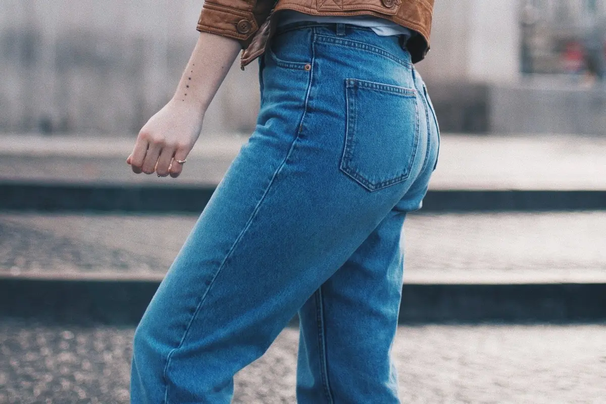 Tips memilih celana jeans sesuai bentuk tubuh