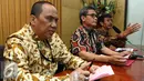 KPK menggelar saat konfrensi pers di Gedung KPK, Jakarta, Jumat (21/8/2015). KPK menetapkann ketua dan tiga wakil ketua DPRD Kabupaten Musi Banyuasin sebagai tersangka kasus suap pembahasan Rancangan APBD. (Liputan6.com/Yoppy Renato)