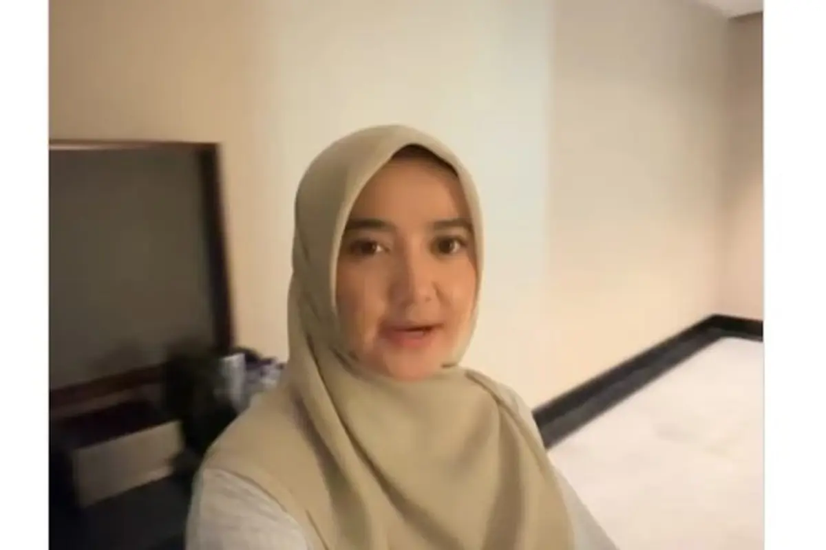 Naik Haji Lewat Undangan Raja Salman, Wirda Mansur Tinggal di Hotel Mewah dan Kunjungi Pabrik Air Zamzam