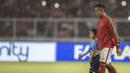 Gelandang Timnas Indonesia, Osvaldo Haay, memasuki lapangan saat akan melawan Islandia pada laga persahabatan di SUGBK, Jakarta, Minggu (14/1/2018). Timnas Indonesia kalah 1-4 dari Islandia. (Bola.com/Vitalis Yogi Trisna)