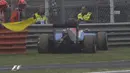 Pebalap Manor Racing, Pascal Wehrlein, gagal melanjutkan lomba setelah mengalami kerusakan mobil dalam balapan F1 GP Italia di Sirkuit Monza, Italia, Minggu (4/9/2016). (Bola.com/Twitter/F1)