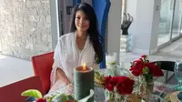 Es Teler Jadi Andalan, 5 Potret Farah Quinn Buka Puasa Ramadan dengan Keluarga di USA
