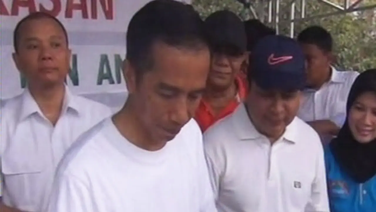 Jokowi Bersepeda - Liputan6 siang