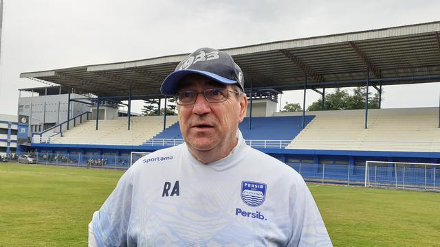 Persib Bandung, Robert Alberts