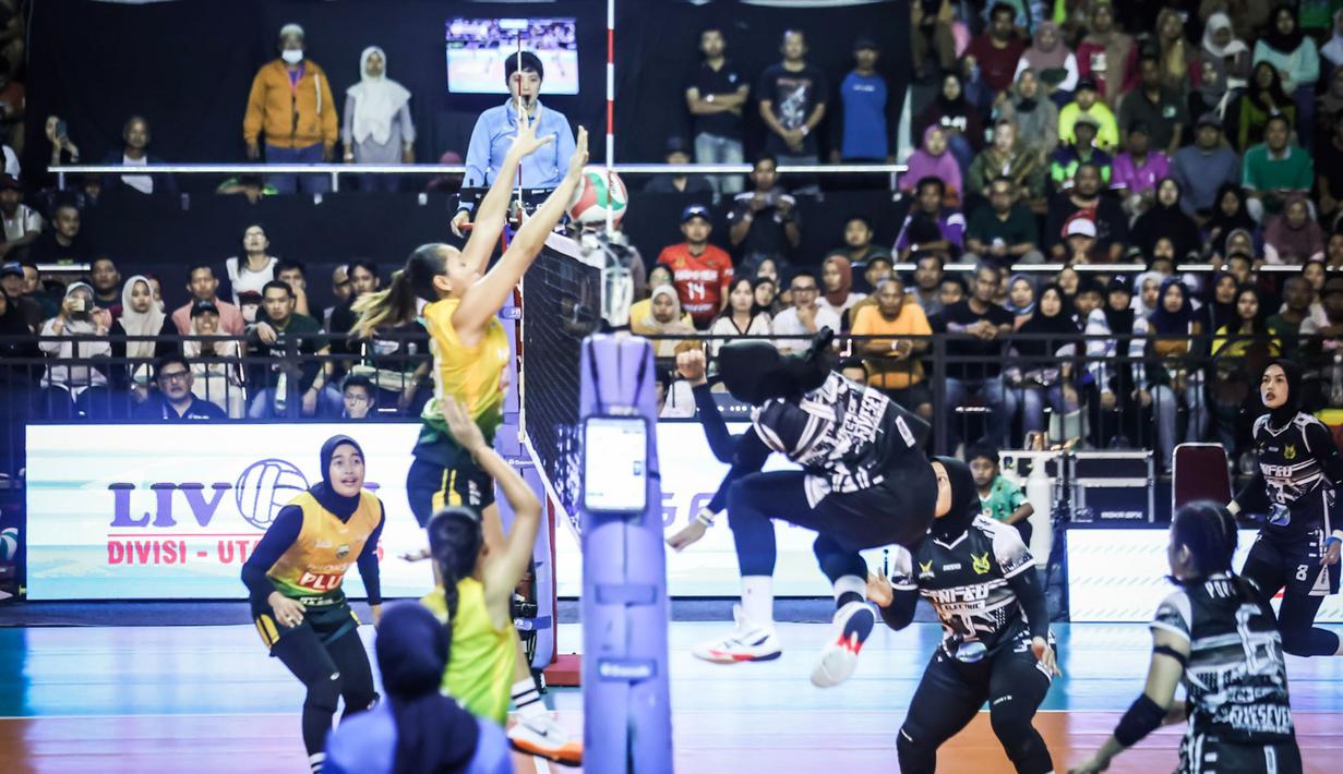 Bertarung di babak Grand Final Livoli Divisi Utama 2025, tim besutan Ayub Hidayat ini sukses membungkam perlawanan TNI AU Electric dengan skor telak 3-0 (25-16, 25-22, 25-12). (Dok. PBVSI)