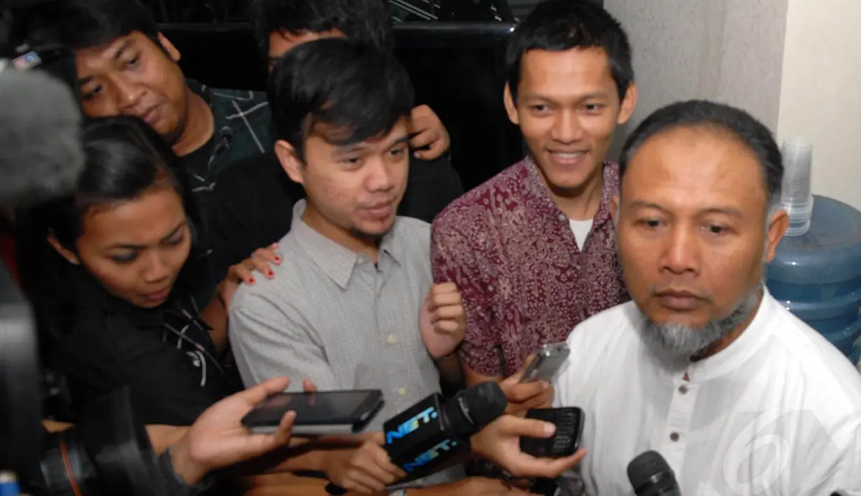 Selain di gedung KPK, para pimpinan juga bersilaturahmi ke Gedung Pengadilan Tipikor dan Gedung Kementerian BUMN, Jakarta, Senin (4/8/14). (Liputan6.com/Miftahul Hayat)