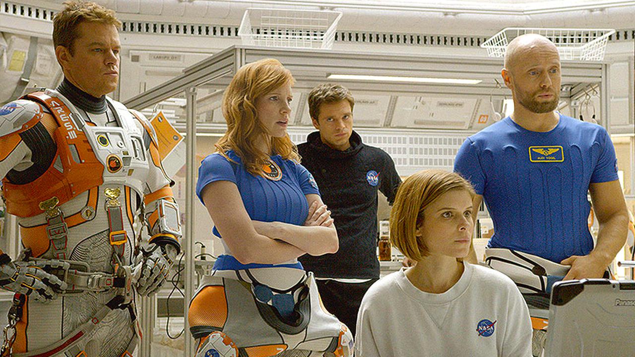 Kate Mara Sindir Fantastic Four di Depan Aktor Superhero Lain