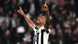 Danilo. Bek kanan Brasil berusia 31 tahun ini dilepas Manchester City ke Juventus pada awal musim 2019/2020 dengan nilai transfer 37 juta euro atau kini setara Rp566 miliar. Danilo sendiri didatangkan Manchester City pada awal musim 2017/2018 dari Real Madrid dengan nilai transfer 30 juta euro atau kini setara Rp459 miliar. (AFP/Marco Bertorello)