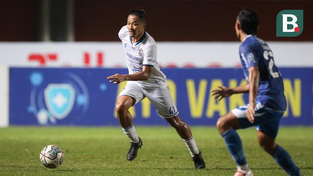 Foto: Menang Tipis, Arema FC Gusur Posisi Persib Bandung di Klasemen Sementara BRI Liga 1