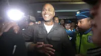 Kedatangan pelatih baru Timnas Indonesia, Patrick Kluivert di Terminal 3, Soekarno Hatta, Tangerang, Banten, Sabtu (11/01/2025). (Bola.com/M Iqbal Ichsan)