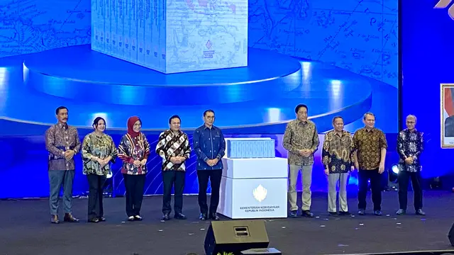 Menteri Kebudayaan (Menbud) Fadli Zon saat meluncurkan buku sejarah baru: Dinamika Kebangsaan dalam Arus Global.