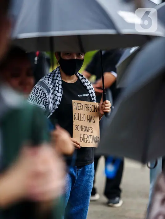 Komnas Perempuan juga mencatat 3.303 kasus kekerasan berbasis gender di tahun 2023. (Liputan6.com/Angga Yuniar)