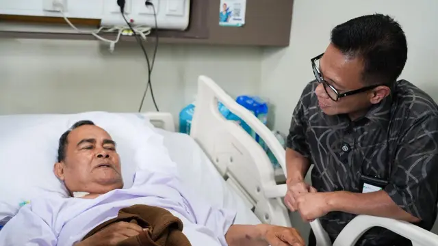 Pastikan Layanan Optimal, Dirut BPJS Ketenagakerjaan Turun Langsung Jenguk Peserta yang Dirawat