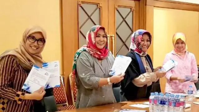 Jenny Rachman bersama pengurus IWABRI