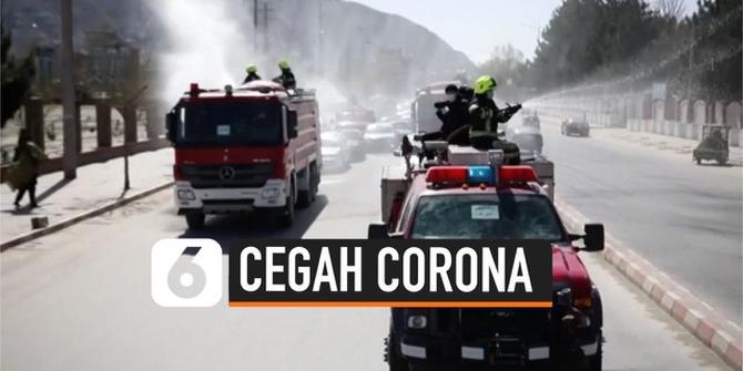 VIDEO: Cegah Corona, Jalanan Afghanistan Disemprot Disinfektan