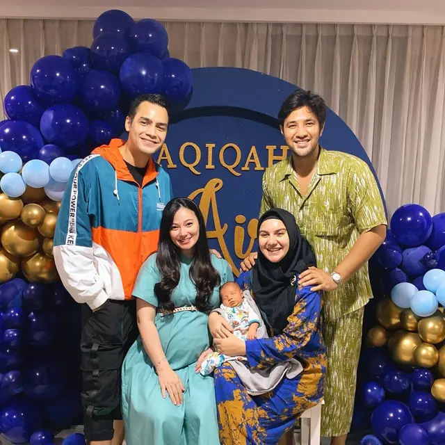 6 Potret Kedekatan Irish Bella dan Asmirandah, Bak Kakak Adik
