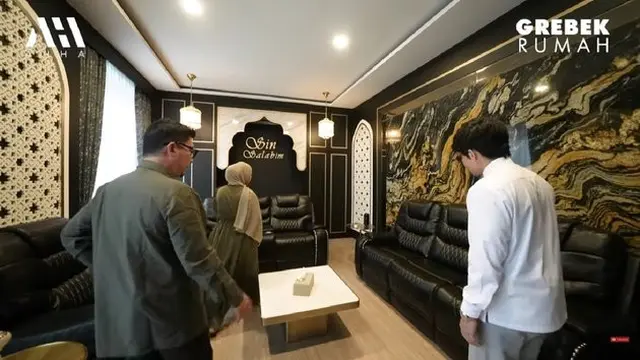 Ustaz Solmed punya kediaman mewah (YouTube/AH)