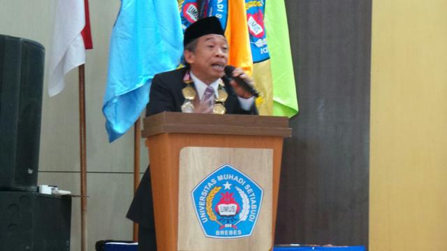 Alasan Pelawak Qomar Diangkat Jadi Rektor