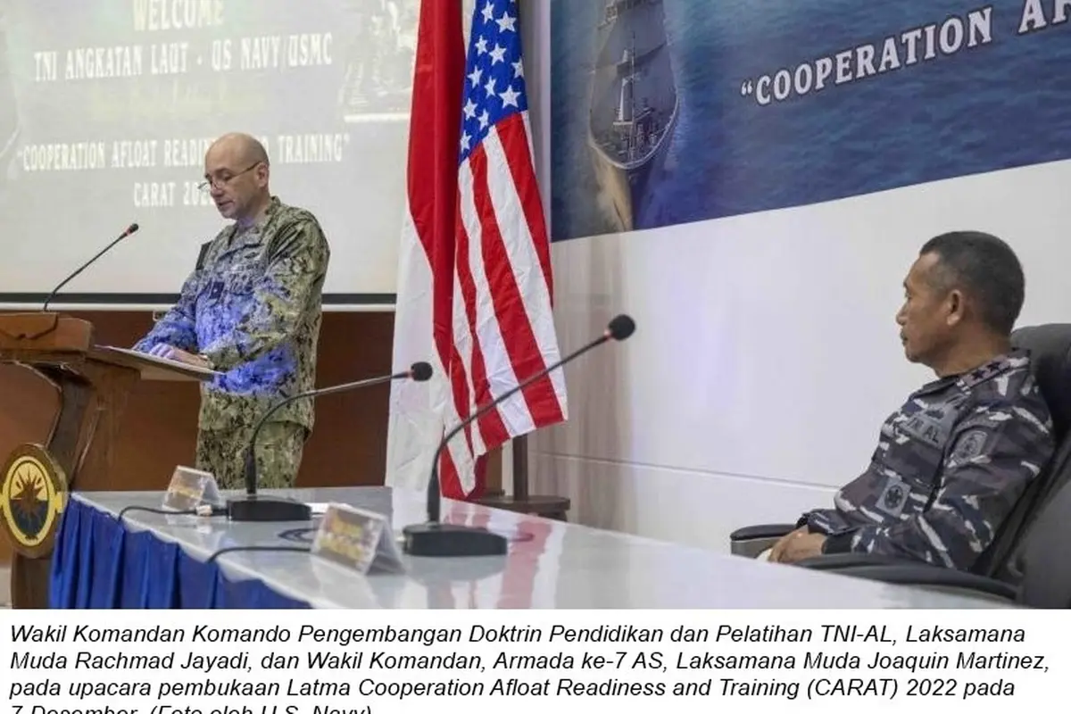 Korps Marinir dan Angkatan Laut AS memulai latihan Cooperation Afloat Readiness and Training (CARAT) Indonesia 2022 bersama TNI Angkatan Laut dan Korps Marinir (KORMAR RI) di Surabaya pada 7 Desember 2022 (Kedubes AS).