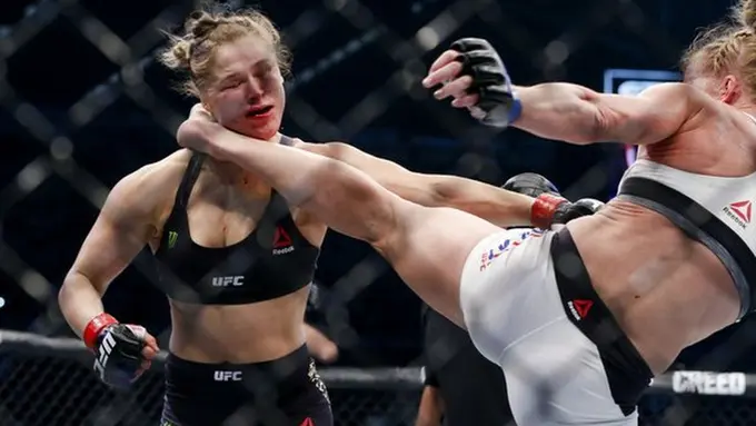 Kalah dari Holly Holm, Ronda Rousey Curhat di Instagram