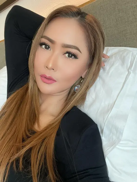Biasa Pakai Wig, 6 Potret Inul Daratista Tunjukkan Rambut Asli Ini Tuai Pujian(Sumber: Instagram/inul.d)
