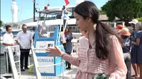 Finalis Miss Indonesia 2006 Marsha Siagian Bangga dengan Peluncuran Kapal Pembersih Sampah Mobula 8