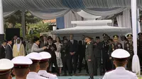 Momen Listyo Dampingi Prabowo Sebelum Pergantian Kapolri