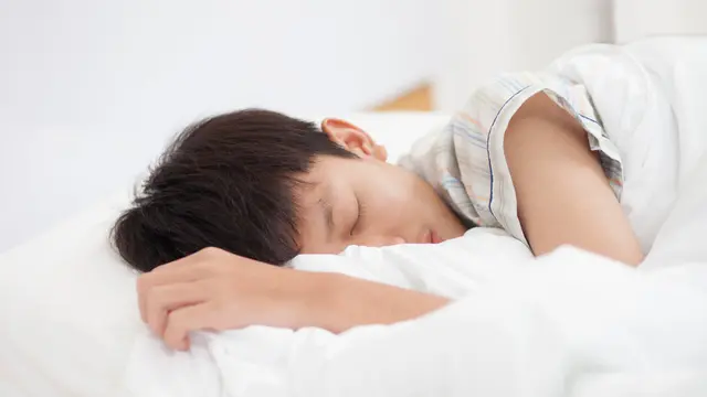 Tips Anak Tetap Aktif dari Sahur sampai Berbuka