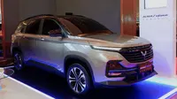 Wuling Almaz hybrid dipamerkan pada IEMS 2022 lalu (Wuling Motors)