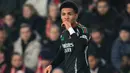 Tiga menit berselang, Arsenal menggandakan keunggulan atas PSV Eindhoven lewat gol Ethan Nwaneri pada menit ke-21. (JOHN THYS/AFP)