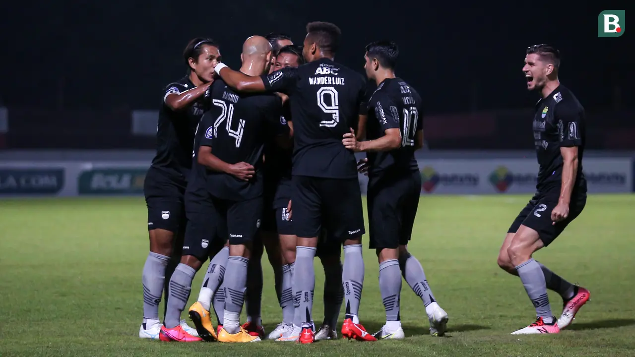 BRI Liga 1 2021: Bhayangkara FC vs Persib Bandung