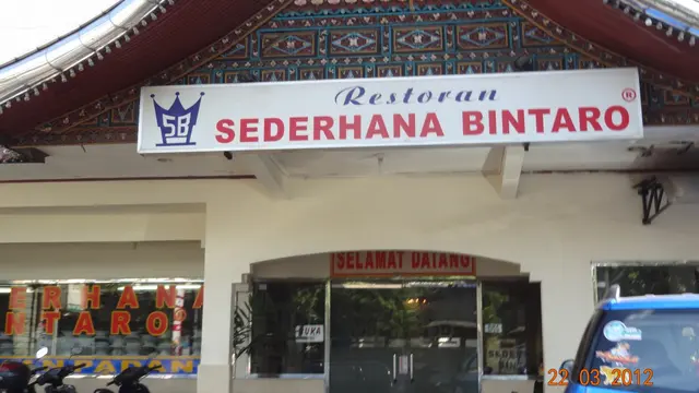 6 Masakan Padang Terenak di Ibu Kota Jakarta