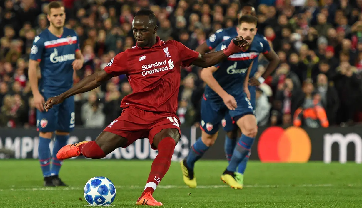 Peringkat tiga dalam daftar lima pencetak gol terbanyak Liverpool di Liga Champions ditempati Sadio Mane. Pemain asal Senegal itu sudah mengoleksi 17 gol. (Foto: AFP/Oli Scarff)