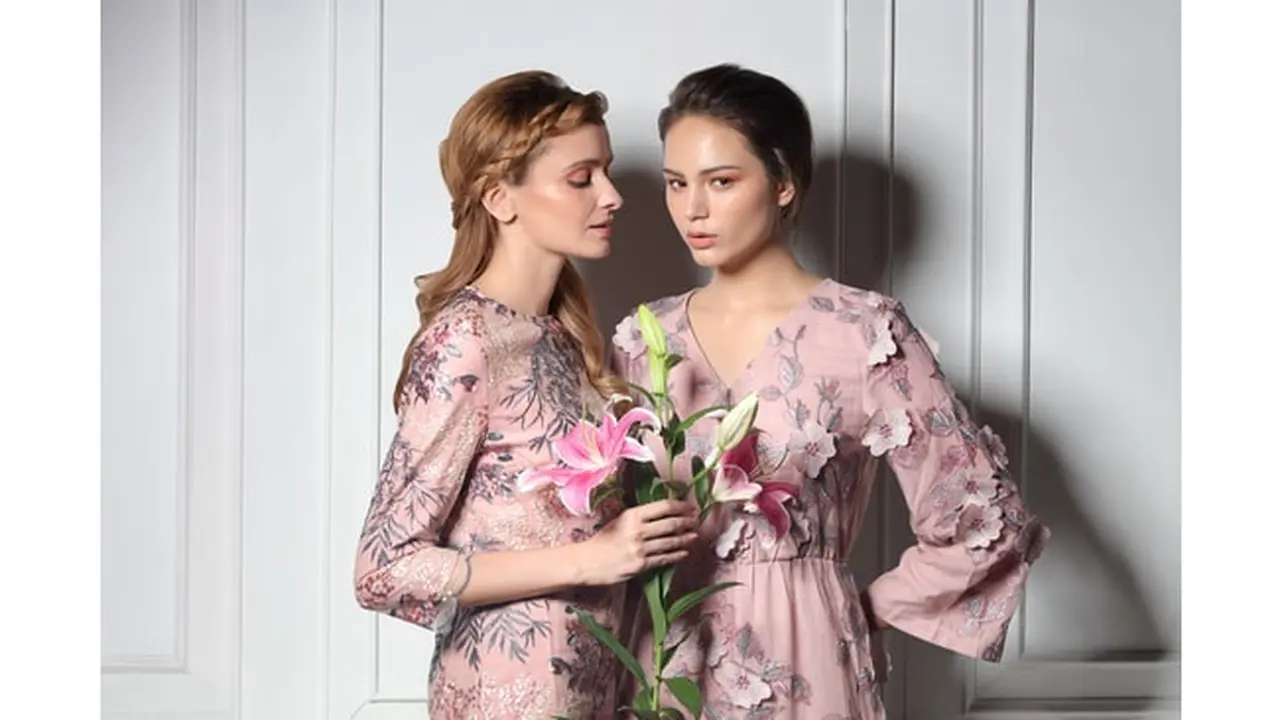 Kulit Lembap, Kunci Makeup Tahan Lama