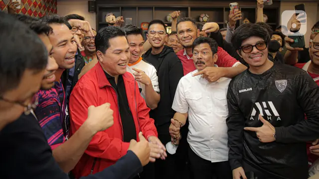 Didampingi Sultan Milenial, Erick Thohir Resmi Daftar Jadi Calon Ketua Umum PSSI