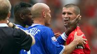  Roy Keane saat menjadi pemain telah mengoleksi 11 kartu merah dalam kariernya dengan Manchester United. Dia juga terkenal saat berseteru dengan Patrick Viera pada Liga Premier Inggris. (AFP/Adrian Dennis)
