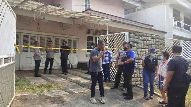 Penemuan Mayat Ibu dan Anak di Perumahan Elite Cinere Depok