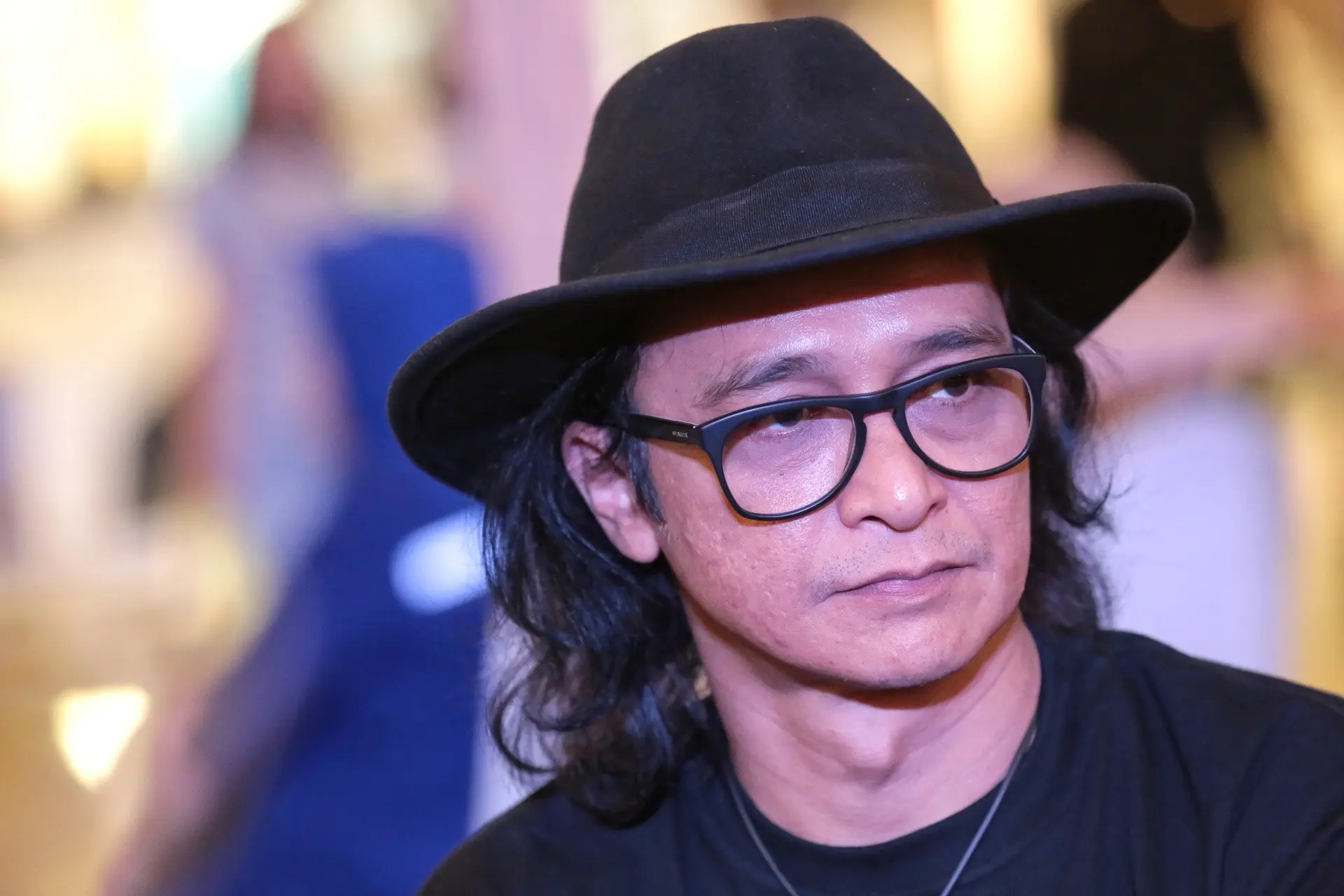 Meskipun ini pengalaman pertamanya bermain di film action, namun Andy mengaku tak asing dengan dunia bela diri, tepatnya pencak silat lantaran sebelumnya pernah ia pelajari. (Adrian Putra/Bintang.com)