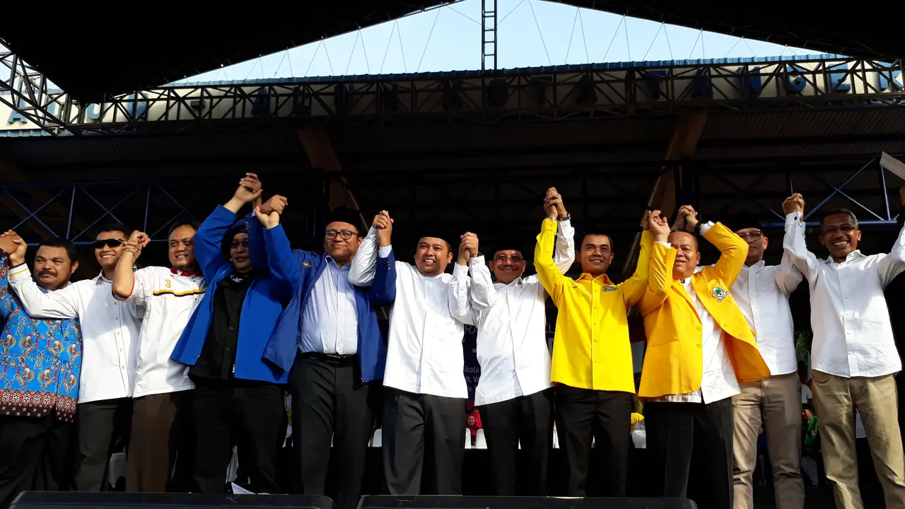 Pasangan calon Wali Kota dan Wakil Wali Kota Tangerang, Arief R Wismansyah dan Sachrudin.