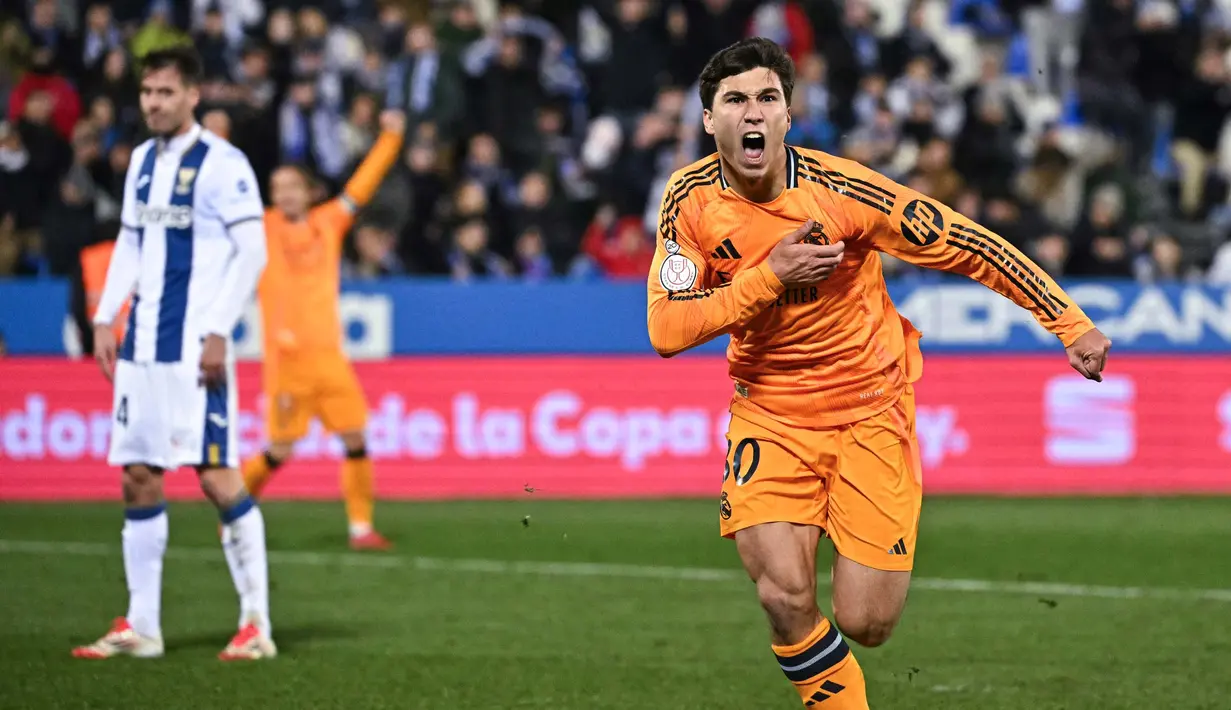 Kemenangan ini mengantar Real Madrid melaju ke babak semifinal Copa del Rey 2024/2025. (JAVIER SORIANO/AFP)