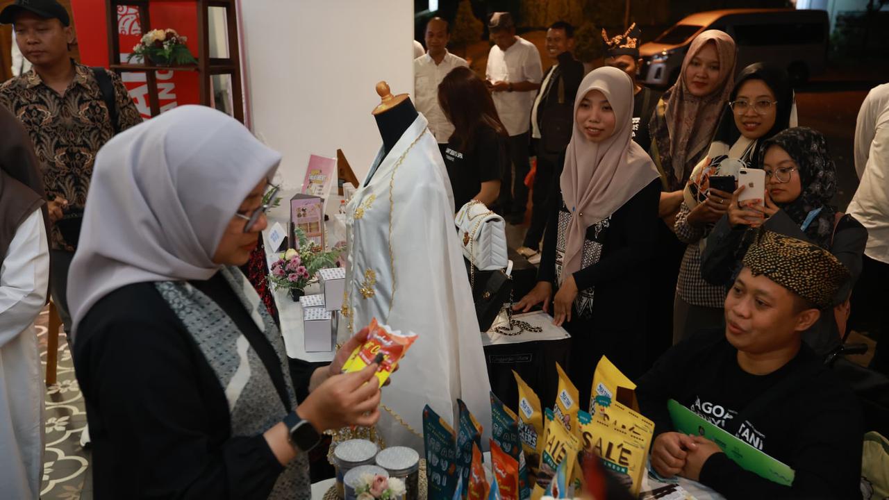 Feri Anwar, Seorang Disabilitas Salah Satu Pemenang Jagoan Tani Banyuwangi (Istimewa)