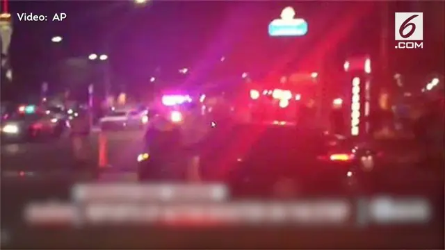 Penembakan di Las Vegas mewaskan 20 korban jiwa. Penonton konser itu pun kabur saat mendengar suara tembakan. Mereka ketakutan dan panik.